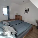 Klimatyczny - Caloroczny Holiday home