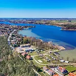 Holiday home Klimatyczny - Caloroczny Rydzewo (Gizycko)