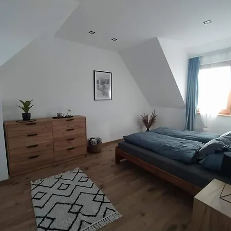 Klimatyczny - Caloroczny Σπίτι διακοπών